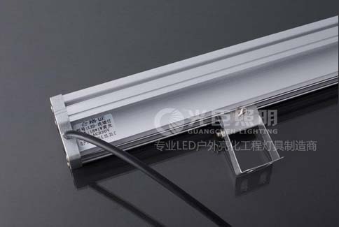 選擇24W大功率LED洗墻燈時要注意哪些？