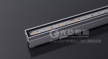 LED水底燈和LED線條燈的防水等級(jí)及水景工程適合用哪款燈具