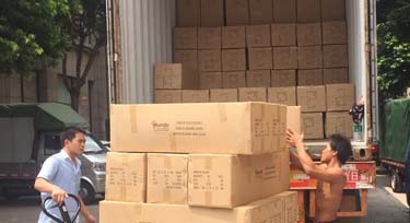 【海外訂單】銷往馬來西亞的光臣LED護(hù)欄管出貨了!