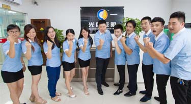 臨產(chǎn)前依然堅守崗位 光臣員工為何這么拼