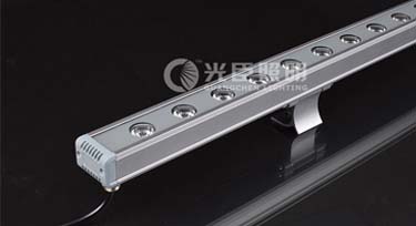 原色洗墻燈不好看?看光臣鋼灰色洗墻燈如何逆襲!