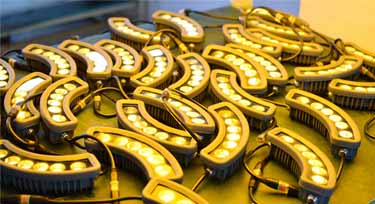 勢不可擋 光臣照明一周內完成上萬個LED瓦楞燈