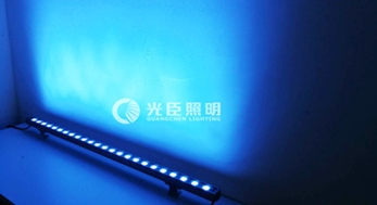 商業(yè)街亮化設(shè)計定制湖藍(lán)光洗墻燈