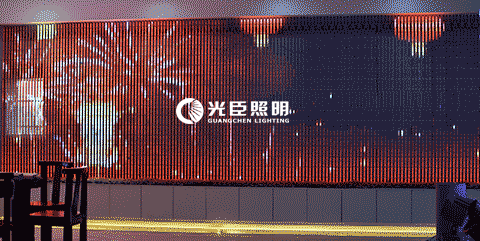 戶(hù)外線(xiàn)條燈屏幕