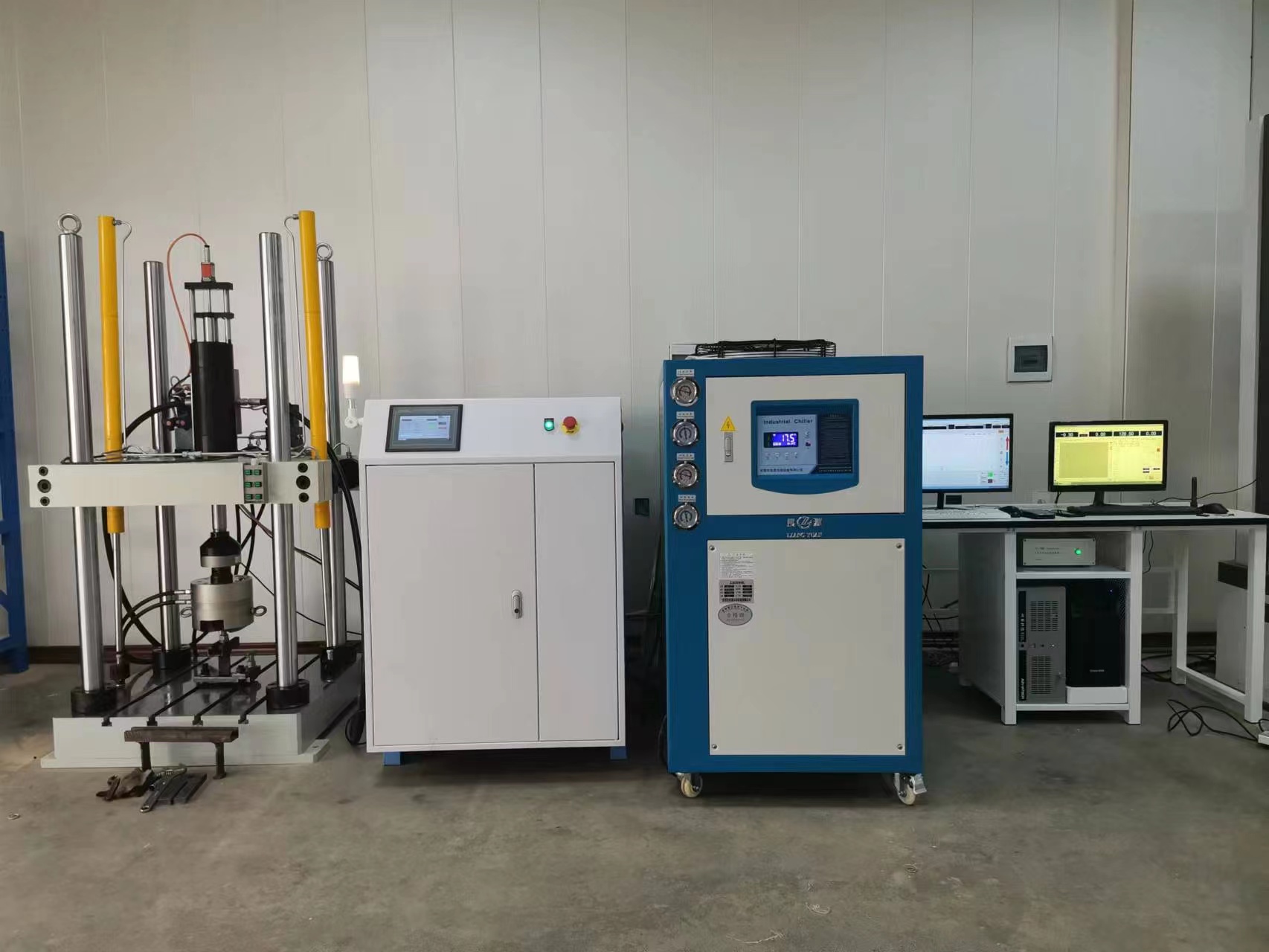 1670290846451248.jpg 00DST1231預(yù)埋槽道疲勞試驗(yàn)機(jī)83 (1).jpg