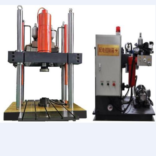 1675824740122646.jpg 00預(yù)埋槽道螺栓疲勞試驗(yàn)機(jī).jpg